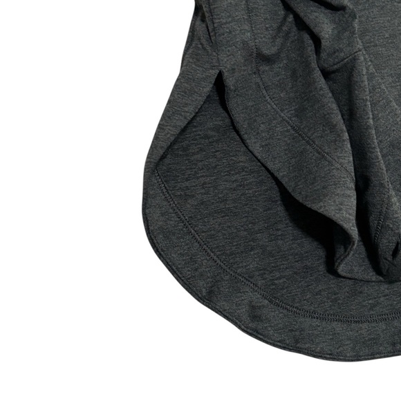 Athleta Charcoal Heather Long Sleeve Top - Style: The Uptempo & Thumbholes B10 - Picture 4 of 10